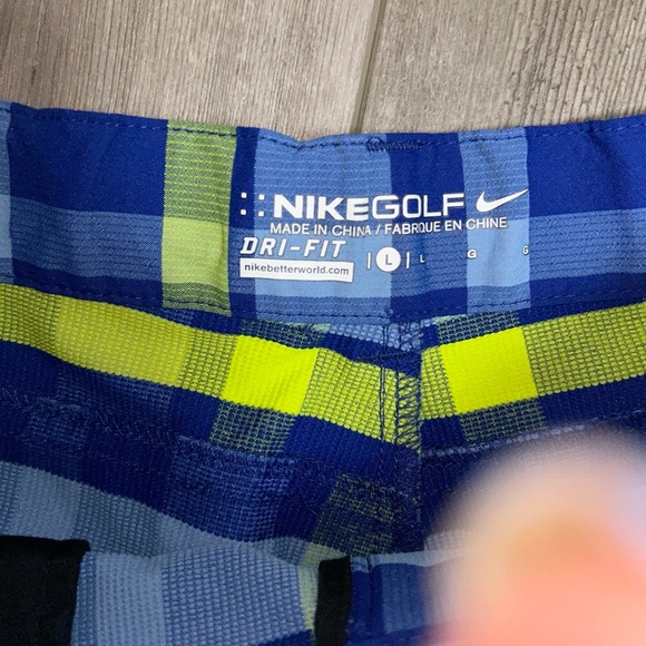 Nike Golf Plaid Shorts Sz Large Boys Polyester Spandex Waist w Stretch - Picture 8 of 10